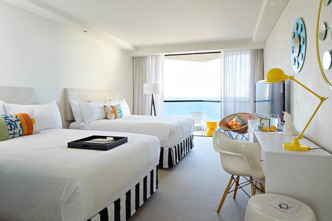 QT Gold Coast - Hotel Accommodation 5