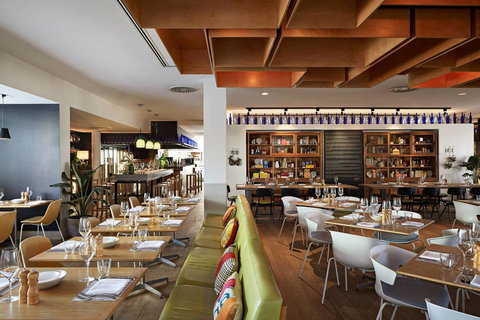 QT Gold Coast - Hotel Accommodation 13