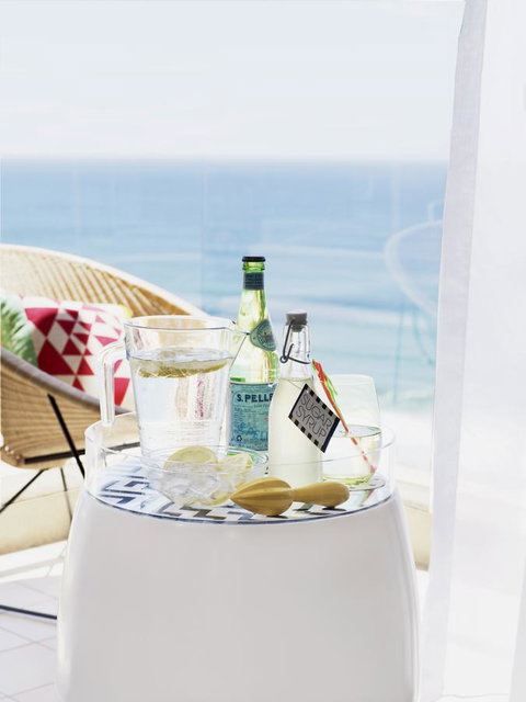 QT Gold Coast - Hotel Accommodation 27