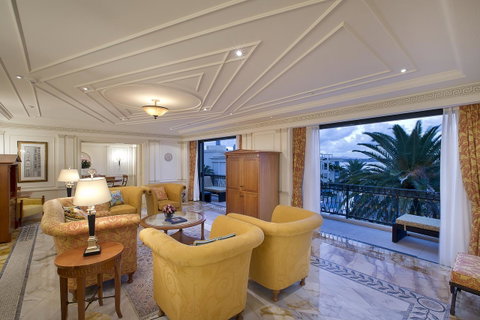 Imperial Hotel Gold Coast - Hotel Accommodation 34