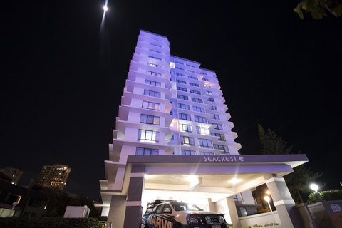Seacrest Beachfront Apartments Surfers Paradise - Hotel Accommodation 33