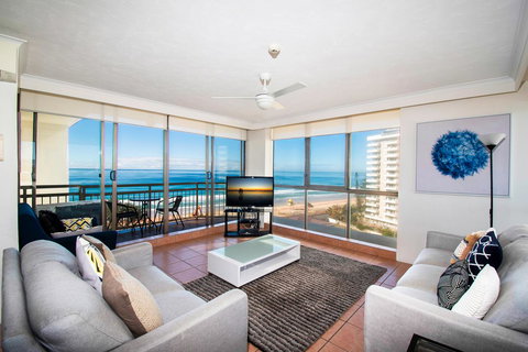 Seacrest Beachfront Apartments Surfers Paradise - Hotel Accommodation 2