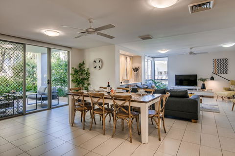 Coolum At The Beach - Hotel Accommodation 32