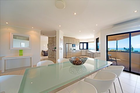 Sea Star Apartments - Hotel Accommodation 17