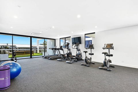 Qube Broadbeach Ocean View Apartments - Hotel Accommodation 35