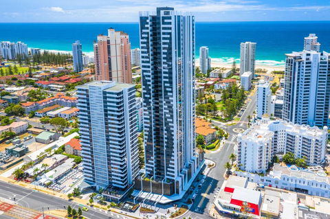 Qube Broadbeach Ocean View Apartments - Hotel Accommodation 0