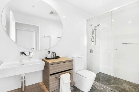 Qube Broadbeach Ocean View Apartments - Hotel Accommodation 37