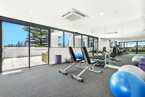 Qube Broadbeach Ocean View Apartments - Hotel Accommodation 31