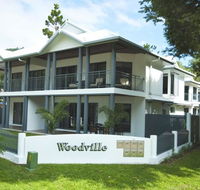 Woodville Beach Townhouse 5 - Hotel Accommodation