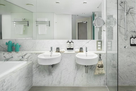 Ovolo The Valley Brisbane - Hotel Accommodation 2