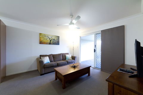 Rockhampton Serviced Apartments - Hotel Accommodation 3
