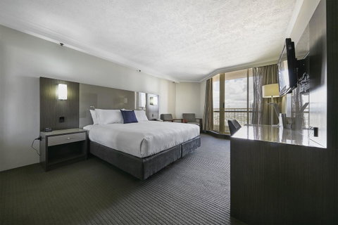 Novotel Surfers Paradise - Hotel Accommodation 6
