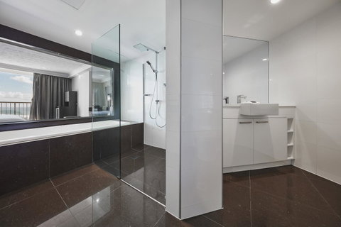 Novotel Surfers Paradise - Hotel Accommodation 20