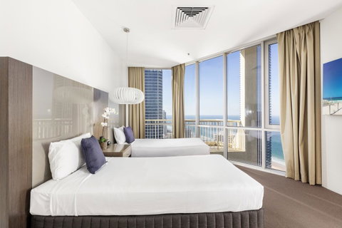 Novotel Surfers Paradise - Hotel Accommodation 2