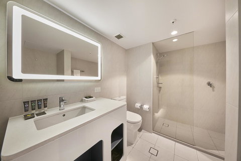 Novotel Surfers Paradise - Hotel Accommodation 16
