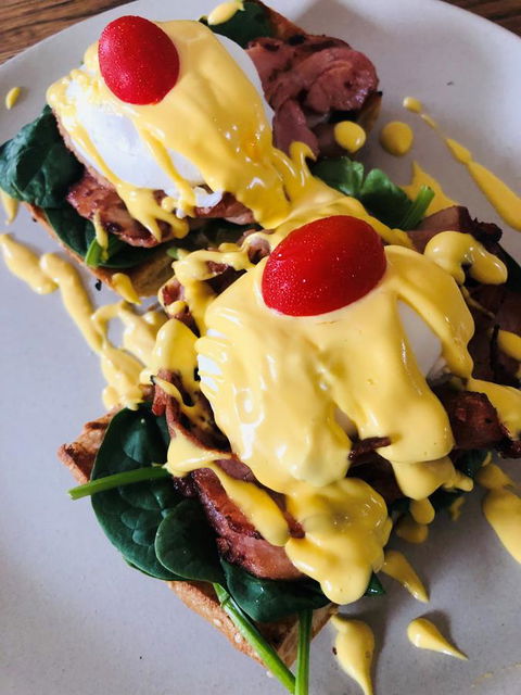 Ambassador On Ruthven - Hotel Accommodation 18