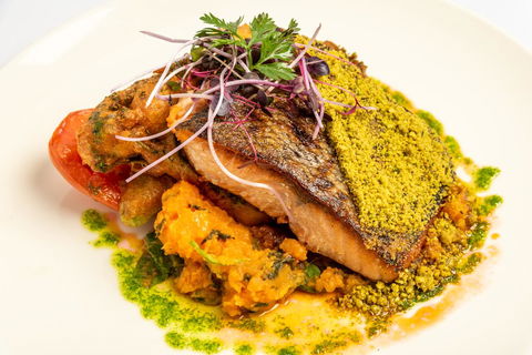 Ambassador On Ruthven - Hotel Accommodation 32