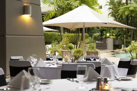 Novotel Cairns Oasis Resort - Hotel Accommodation 40