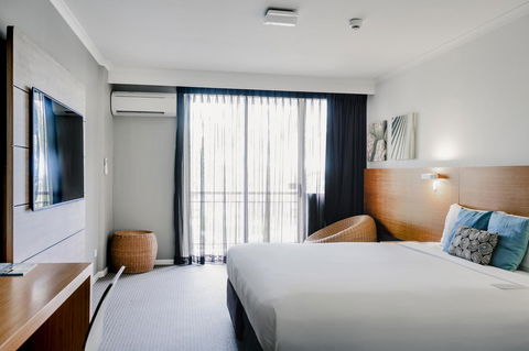 Novotel Cairns Oasis Resort - Hotel Accommodation 27