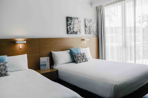 Novotel Cairns Oasis Resort - Hotel Accommodation 25