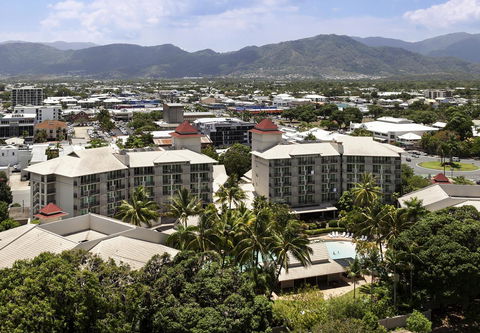 Novotel Cairns Oasis Resort - Hotel Accommodation 38