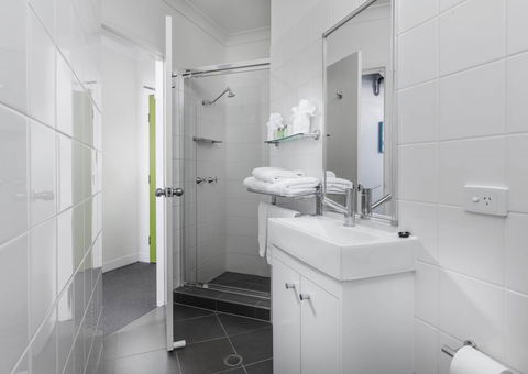 George Williams Hotel - Hotel Accommodation 34