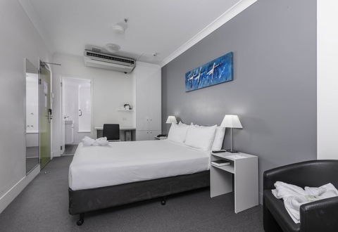 George Williams Hotel - Hotel Accommodation 35