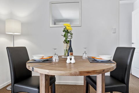 La Vida On Anzac - Hotel Accommodation 24