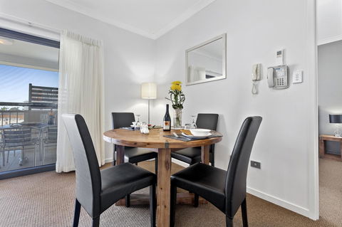 La Vida On Anzac - Hotel Accommodation 20