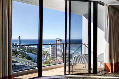JW Marriott Gold Coast Resort & Spa - Hotel Accommodation 27