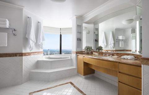 JW Marriott Gold Coast Resort & Spa - Hotel Accommodation 26