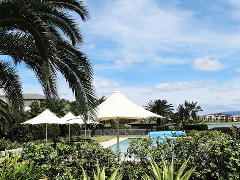 Waterfront Resort Villa With Buggy - Hotel Accommodation 22