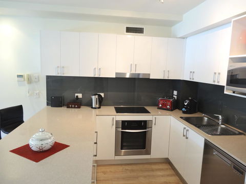 Waterfront Resort Villa With Buggy - Hotel Accommodation 7