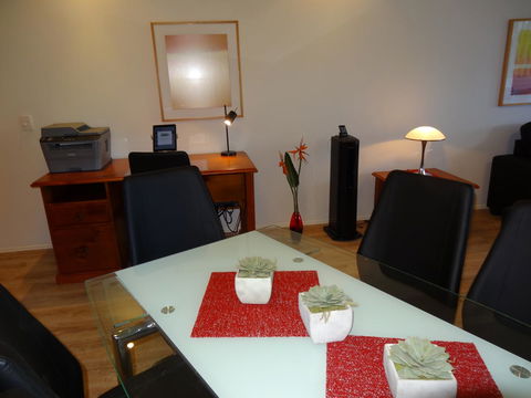 Waterfront Resort Villa With Buggy - Hotel Accommodation 8