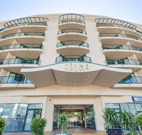 Central Cosmo Apartment Hotel - Hotel Accommodation