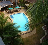 Noosa Yallambee Holiday Apartments - Hotel Accommodation