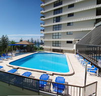 Gemini Court Holiday Apartments - Hotel Accommodation