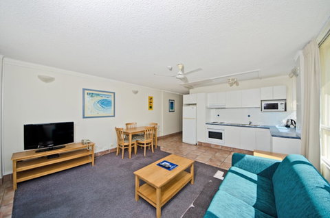 Chateau Beachside Resort - Hotel Accommodation 24