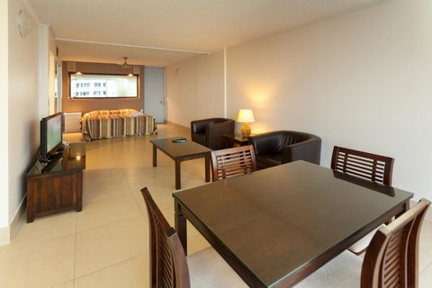 Chateau Beachside Resort - Hotel Accommodation 14