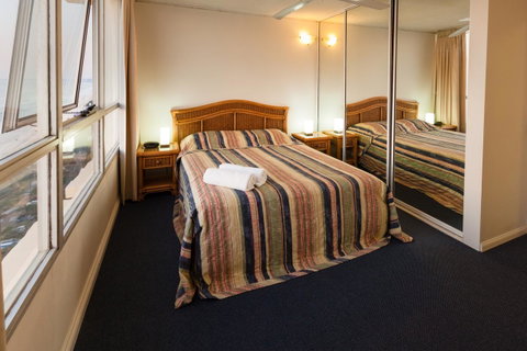Chateau Beachside Resort - Hotel Accommodation 29