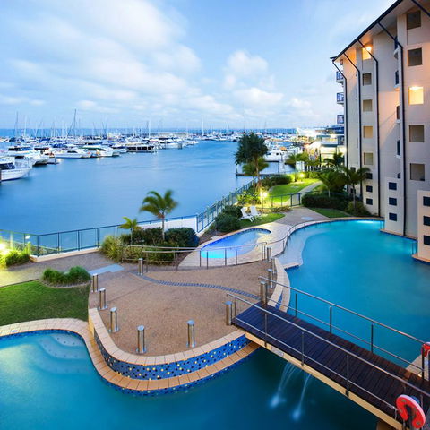 Mantra Hervey Bay - Hotel Accommodation 0