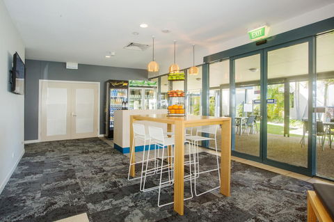 Mantra Hervey Bay - Hotel Accommodation 7
