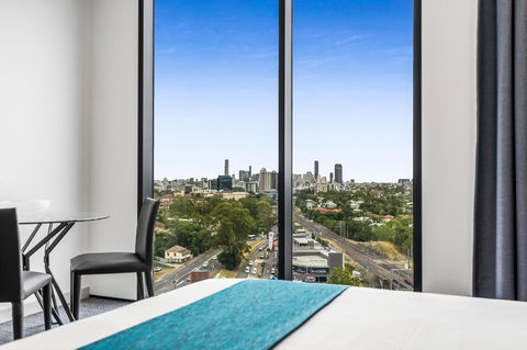 Essence Suites Taringa - Hotel Accommodation 0
