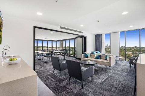 Essence Suites Taringa - Hotel Accommodation 2