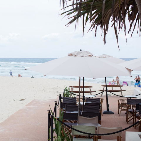 Burleigh Beach Tower - Hotel Accommodation 7