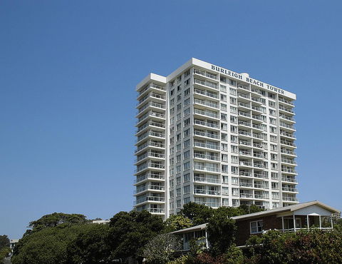 Burleigh Beach Tower - Hotel Accommodation 4
