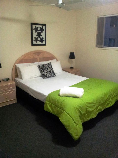 Champelli Palms Apartments - Hotel Accommodation 19