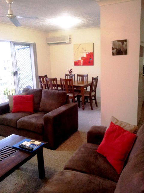 Champelli Palms Apartments - Hotel Accommodation 15