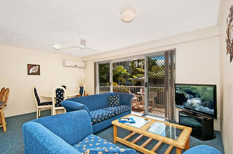 Champelli Palms Apartments - Hotel Accommodation 8