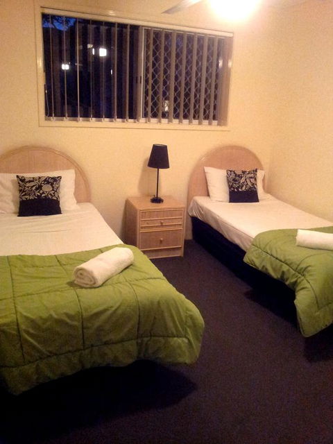 Champelli Palms Apartments - Hotel Accommodation 18
